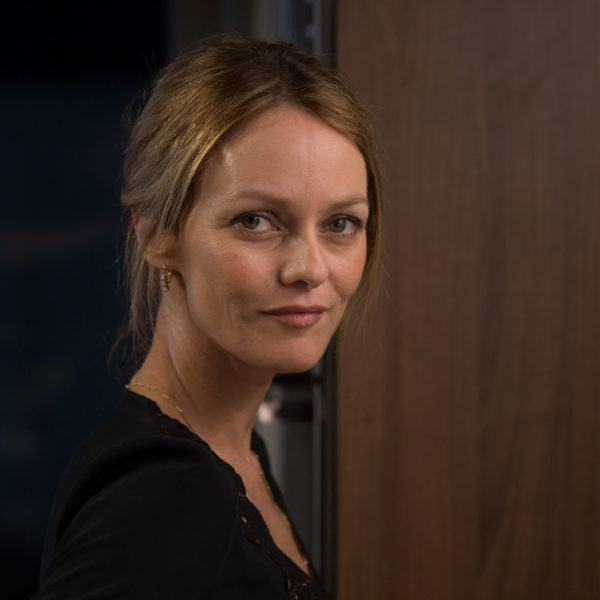 CHIEN – un film de Samuel Benchetrit (A Single Man/Maje/UMedia).