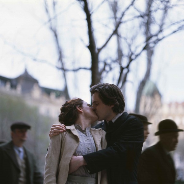 a-serious-game-photo-1